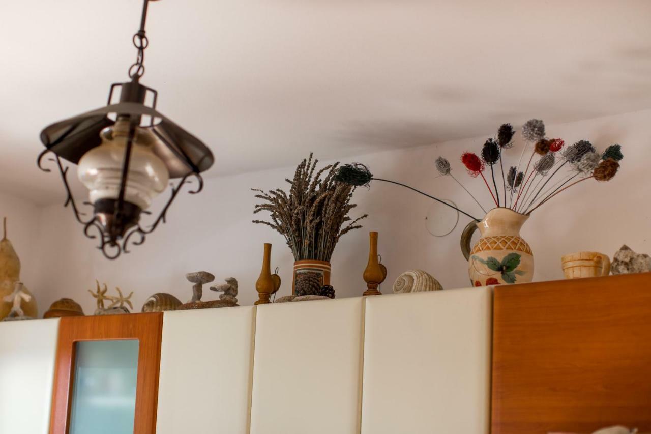Mare&Karlo Apartment มาลี เดอร์เวนิค ภายนอก รูปภาพ